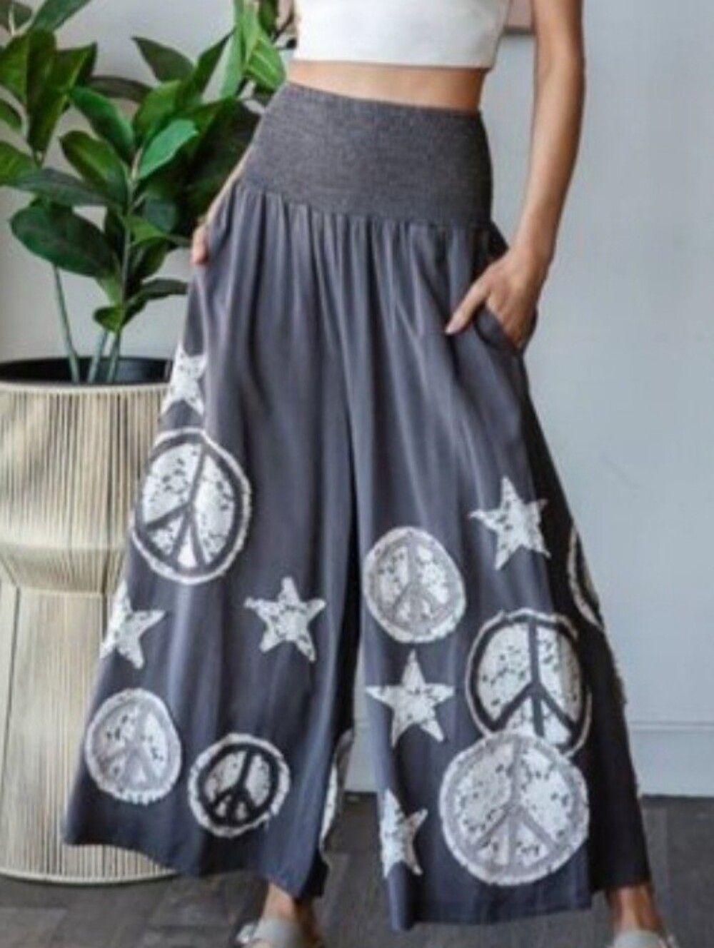 Oli And Hali Star Peace Embroidered Patch Wide Leg Pants 🌟☮️